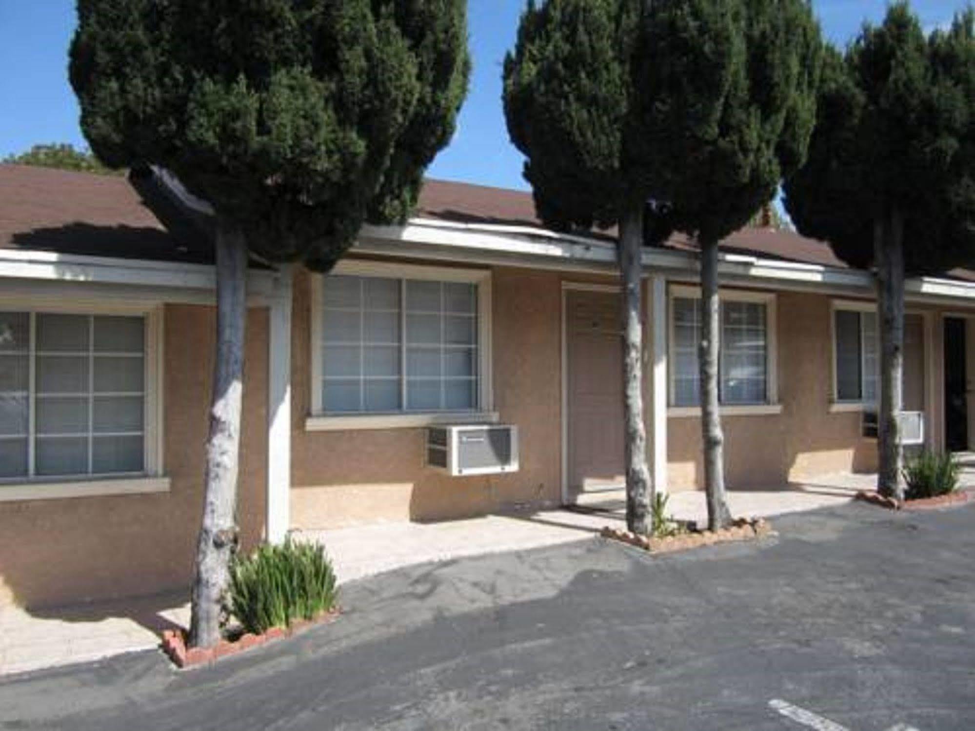 Bartlett Motel Lomita Exterior photo