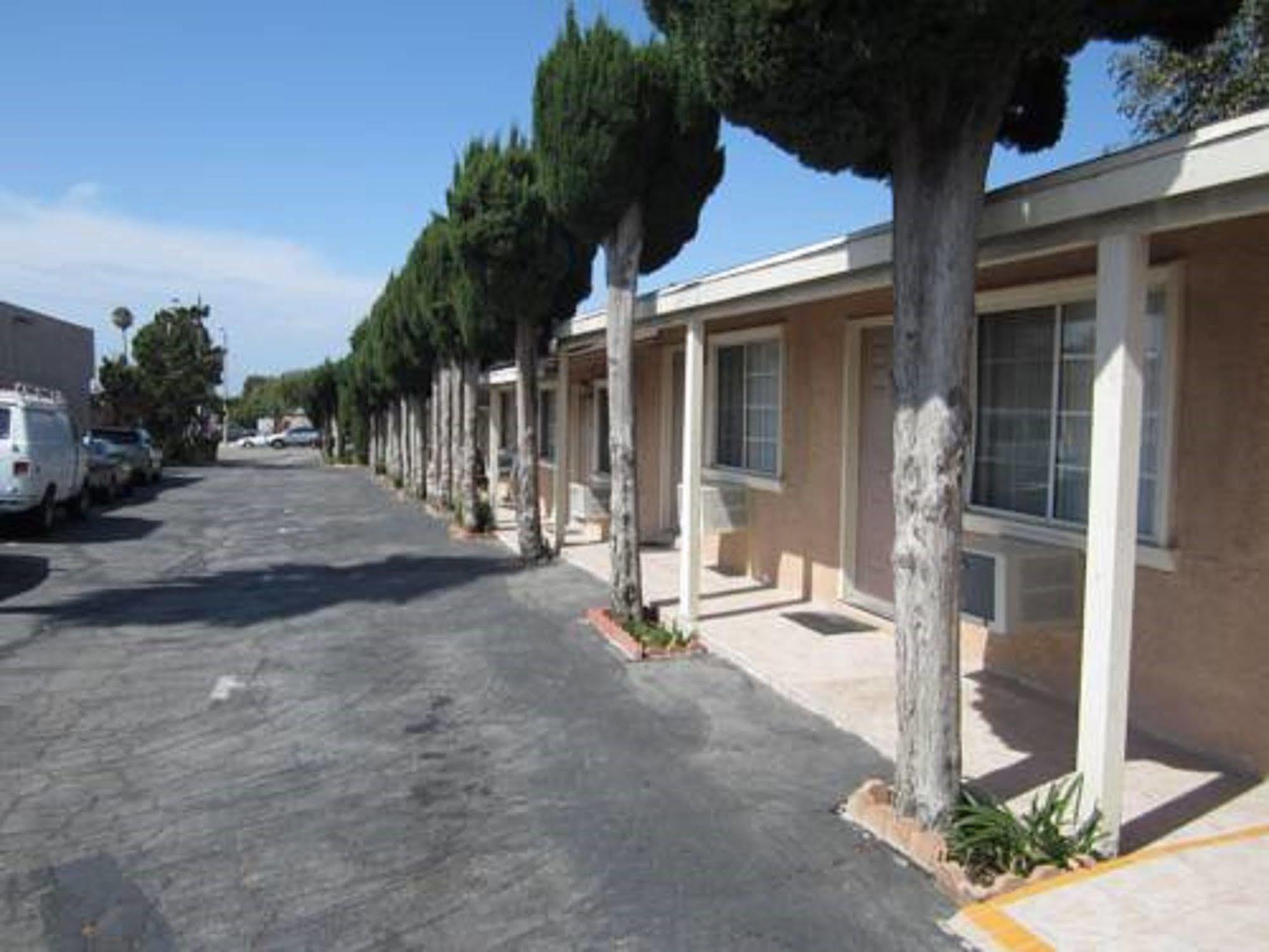 Bartlett Motel Lomita Exterior photo